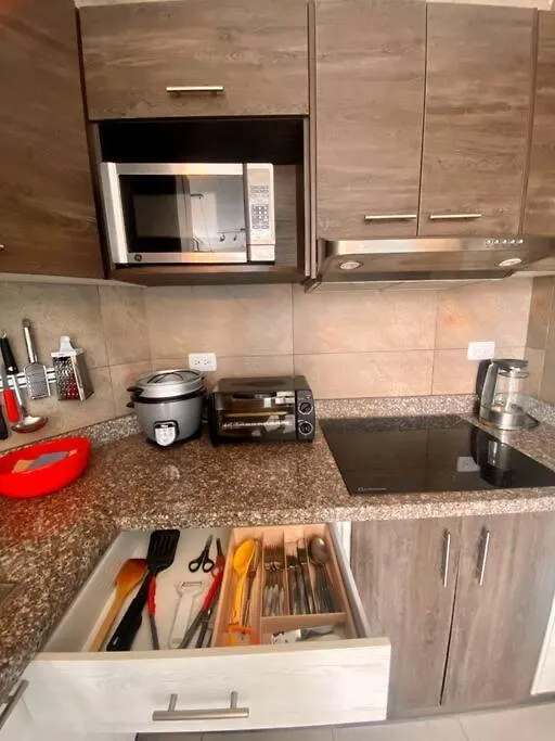 Suite De Lujo Con Piscina En Excelente Ubicacion Quito 0*,  Ekvador